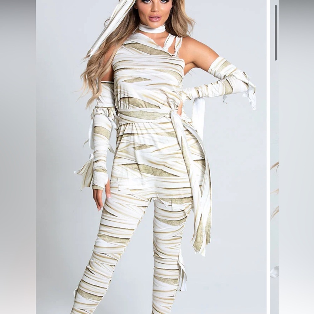 In Character WHO'S YOUR MUMMY COSTUME Size Large NWOT